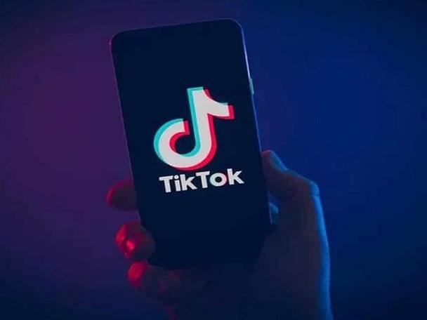 TikTok’s Expansion into Wine Tasting 