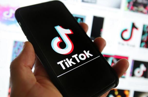 TikTok Expands “TikTok Hiking” for Nature Lovers 