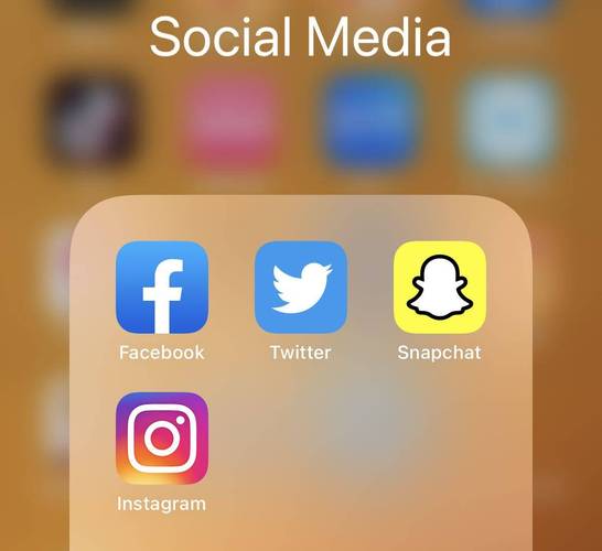 X Platform Adds Integration with Moon Phase Apps